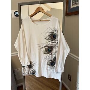 Astrologie. Sz XL. Soft White Knit Stretch Pullover. Rhinestone Peacock.
